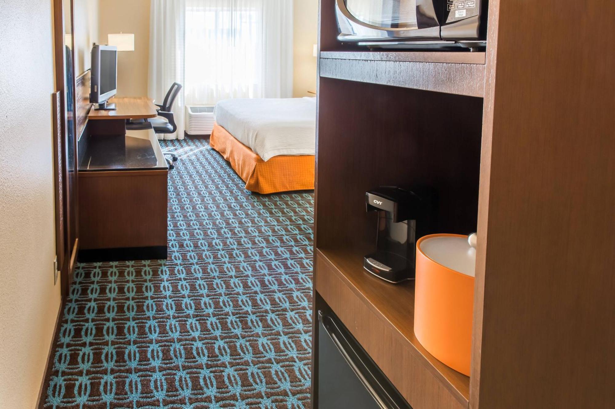 Hotel Fairfield &