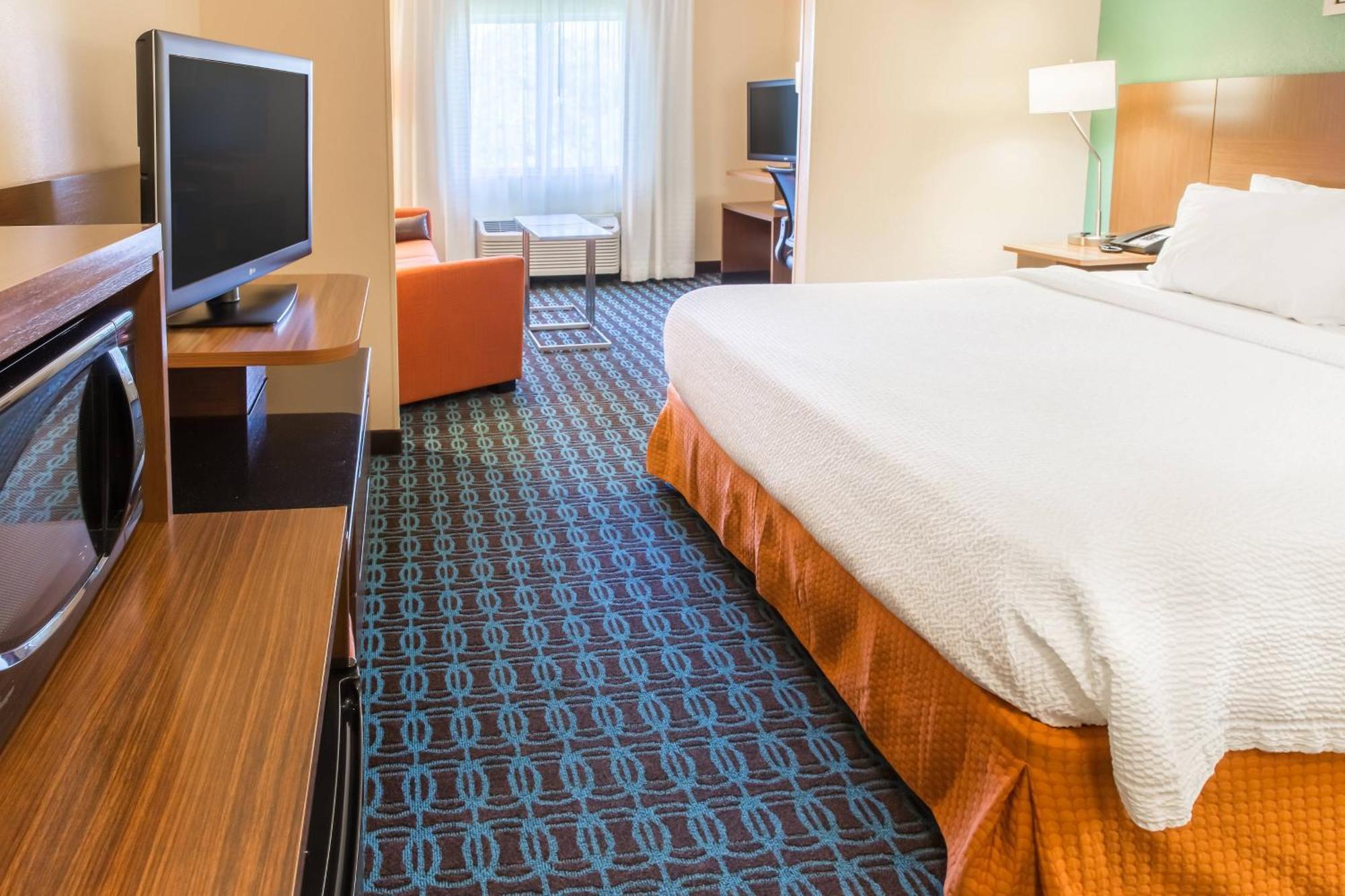 Hotel Fairfield &